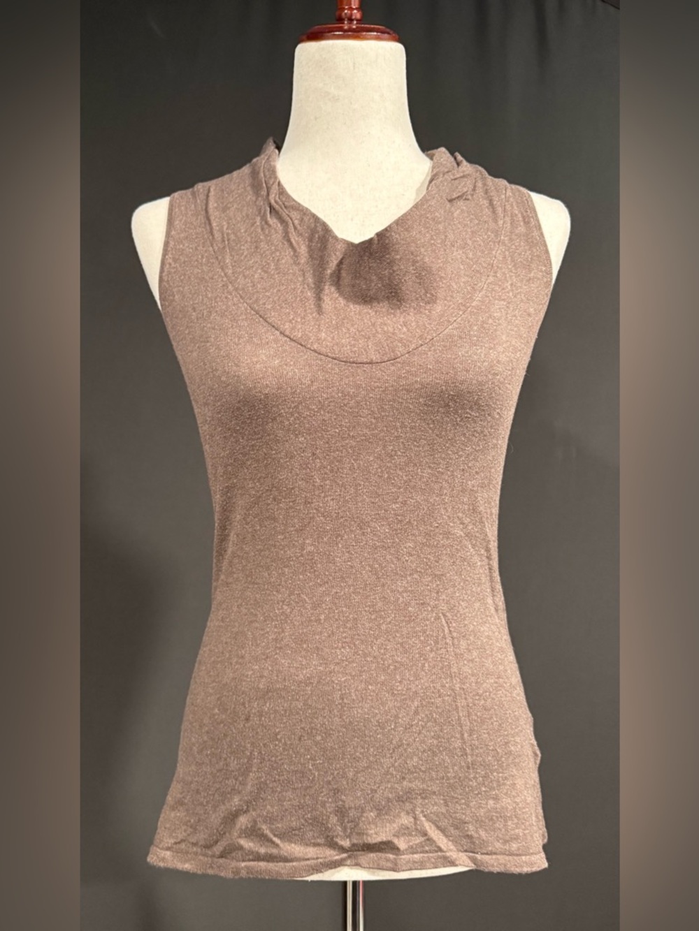Banana Republic Factory Women’s Cowl Neck Brown Sleeveless Top